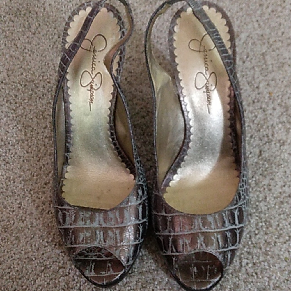 Jessica Simpson heels